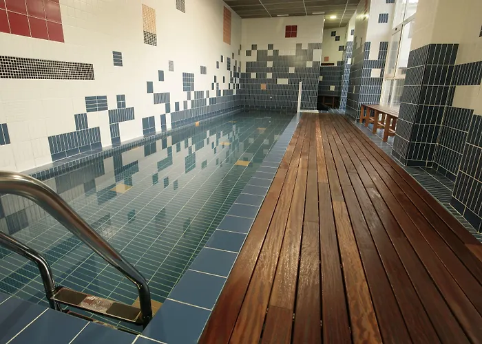 Del Corral * Malpartida De Plasencia